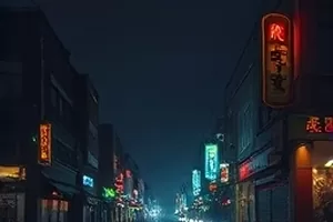 雨夜港口中一列车缓缓驶出站台的影视画面