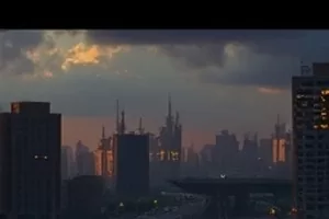 《第七个夏天》海边小镇黄昏时的长街镜头